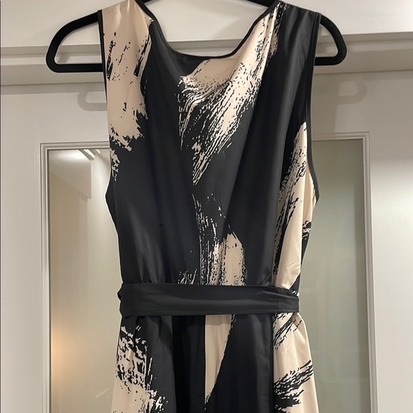 BloomChic Black and Cream Midi Dress - Picture 5 of 6